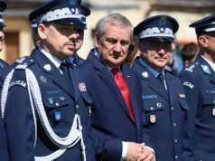 Ponad 7 mld złotych w trzy lata. Wiceszef MSWiA o szczegółach finansowania służb „z budżetu MON”