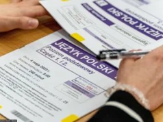 Tyle nauczyciele zarobią za sprawdzanie matur. Oto stawki