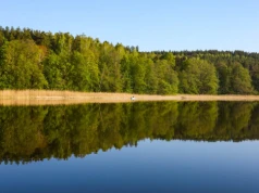 Łódź poszła na dno. Wyglądało to groźnie, wędkarzy ratowały służby