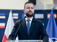 "Na żadnym etapie nie zostaliśmy poinformowani". Szef MON skomentował głośną sprawę