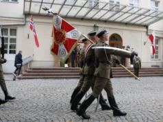 Wojskowe emerytury szybciej? MON odpowiada