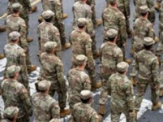"Nie była to decyzja niespodziewana". Pentagon o amerykańskich żołnierzach w Polsce