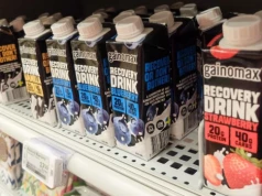 Nowy trend zatrzasnął rynkiem napojów. Polacy masowo ruszyli po te produkty