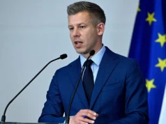 "Nowa era wymaga nowego podejścia". Węgry wycofują ambasadora z Polski