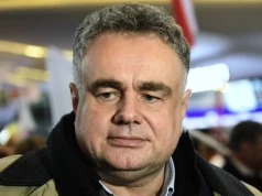 "Nie mam nic do ukrycia". Sakiewicz o nagraniach z wejścia policji