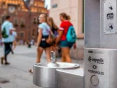 Nadciąga lato. Ruszył sezon ulicznych zdrojów we Wrocławiu