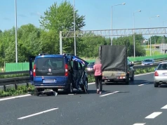 Uwaga kierowcy. Stłuczka na ekspresie. Poważne utrudnienia na S-52 w kierunku Cieszyna