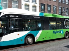 Zmiany w transporcie publicznym w miastach. Wieloletnie umowy mogą pójść "do kosza"