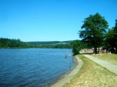 Porównują to miejsce do Karaibów. To niecałe 3 godziny drogi od Polski