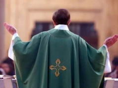 Proboszcz ujawnił finanse parafii. Podał, ile wpłynęło od wiernych