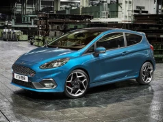 Ford oficjalnie pracuje nad "rally-bred" małym EV