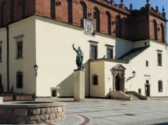 Rynek Tarnowa nie dla hetmana Tarnowskiego?