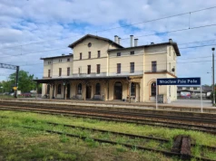 Wyremontują kolejową stację we Wrocławiu, by odjeżdżało z niej więcej pociągów