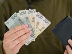 Polacy żyją od wypłaty do wypłaty. Zbadano dwa pokolenia