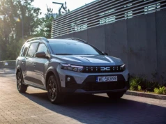 Dacia ogranicza inwestycje w Rumunii mimo wzrostu przychodów. Premier kraju spotka się z szefem zakładów