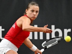 Popis na korcie! Polka o krok od Roland Garros