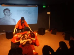 Sygnał alarmowy. Teatr Ruchu "Lustro" o świecie, który pędzi donikąd