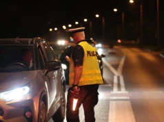Oborniki. Kompletnie pijany rozwoził jedzenie, ma dożywotni zakaz prowadzenia