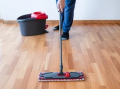 Parkiet i panele myję tylko tym. Drewno wygląda jak nowe