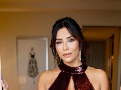 Eva Longoria zadała szyku w Cannes. Włożyła suknię z głębokim dekoltem