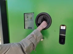 Przyjechał z Czech oddać butelki. Przy automacie napotkał problem