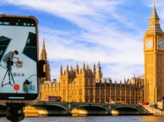 Brytyjski regulator chce mocniejszej walki platform z deepnude