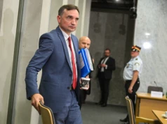 Prokuratura: Ziobro wyleciał do USA z Mediolanu posługując się wizą „członka zagranicznych mediów”