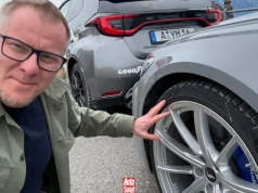 Koncern oponiarski mówi mi, że opony letnie i zimowe są  już niepotrzebne, radzi kupić całoroczne. Sprawdzam