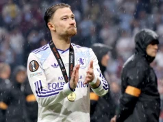Książę William wpadł do szatni Aston Villi. "Może wypije z nami kilka drinków"