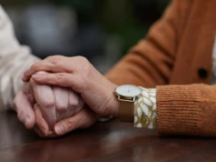 Raport NIK: seniorzy z chorobami otępiennymi i ich opiekunowie bez systemowej pomocy