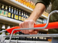 Handel mocniej stawia na różnorodność oferty. Piwni giganci oddają część półki