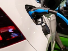 Hybrydy plug-in gorsze niż elektryki? Badanie nie pozostawia wątpliwości
