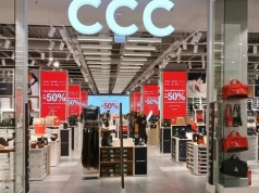 CCC zachwyca sandałkami z przeceny za 26 zł - są miękki i lekkie. A co w Sinsay?