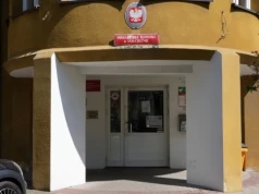 Nachodził i nękał własną matkę. Teraz siedzi za kratami