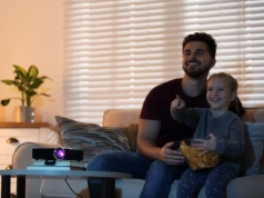 Domowa sala kinowa na wyciągnięcie ręki. Gdzie legalnie wypożyczać najnowsze filmy?