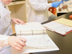 Załamani naukowcy ostrzegają naukowców. To się wymyka spod kontroli, trzeba uważać