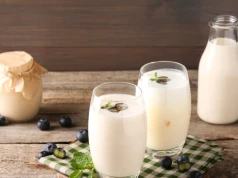 Maślanka czy kefir? Ekspert odpowiada, co lepiej działa na jelita