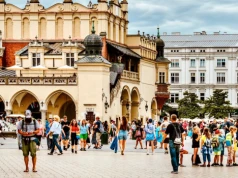 Przyjeżdżają, hałasują, przeszkadzają. Kraków traci cierpliwość 