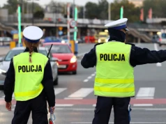 Mandat za hak holowniczy może wynieść nawet 5000 zł. Wielu kierowców nieświadomie ryzykuje