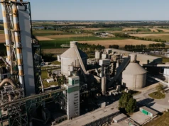 Pracownicy pod stałą kontrolą. Ten zakład wdrożył system działający w czasie rzeczywistym