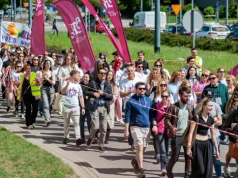 Studenci z kluczami do miasta