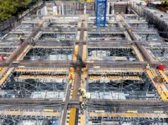Potężny zbiornik za 108 milinów nabiera kształtów. Zużyli już ponad 1095 ton stali