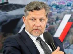 Afera o tężnię przy kościele. „Tak samo PiS chciał się wkupić w łaski Rydzyka”
