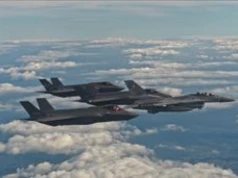 Polskie F-35 uchwycone nad chmurami. Major o ich kluczowych możliwościach