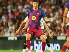 Robert Lewandowski trafił z Valencią. Gol na pożegnanie z Barceloną