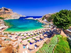 Wakacje na Rodos za 1019 PLN 🌊☀️ Loty do Grecji i 4 noce w hotelu z basenem 🤩🇬🇷