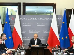 Nagła narada premiera z ministrami. W nocy Tusk rozmawiał z Nawrockim