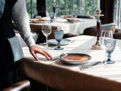 Czego kelner nigdy ci nie powie? Takie pułapki w menu stosują restauracje