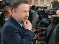 Służby w domu Nawrockiego. Minister wezwany do dymisji