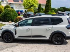 Nowa Dacia Jogger Full Hybrid: czy to najoszczędniejsza hybryda 1.8 na świecie? Test i spalanie mniejsze niż diesel!